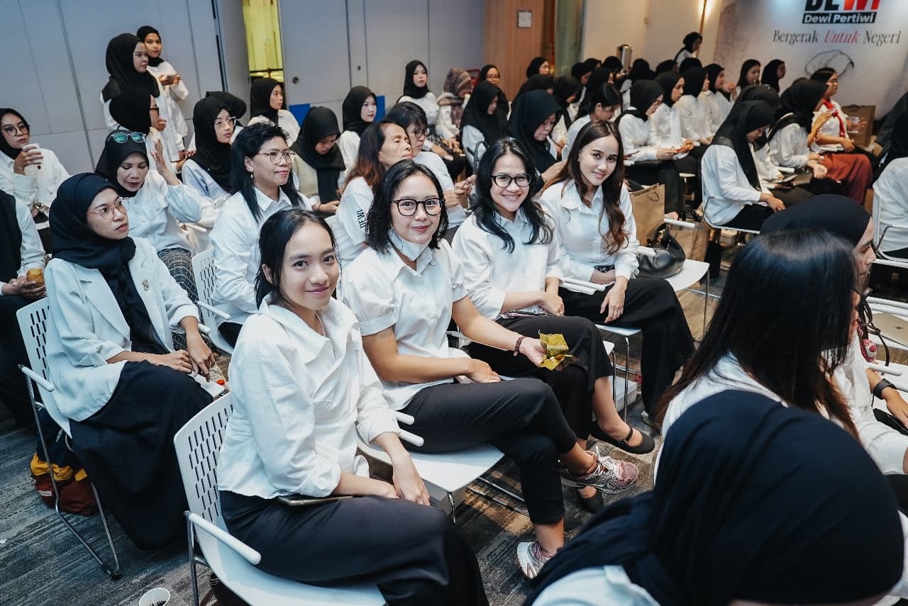 Akademi Dewi Pertiwi Batch 1